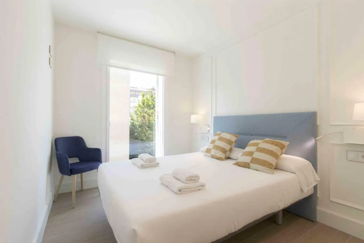 The Rentals - Preference Brunet San Sebastian Apartment