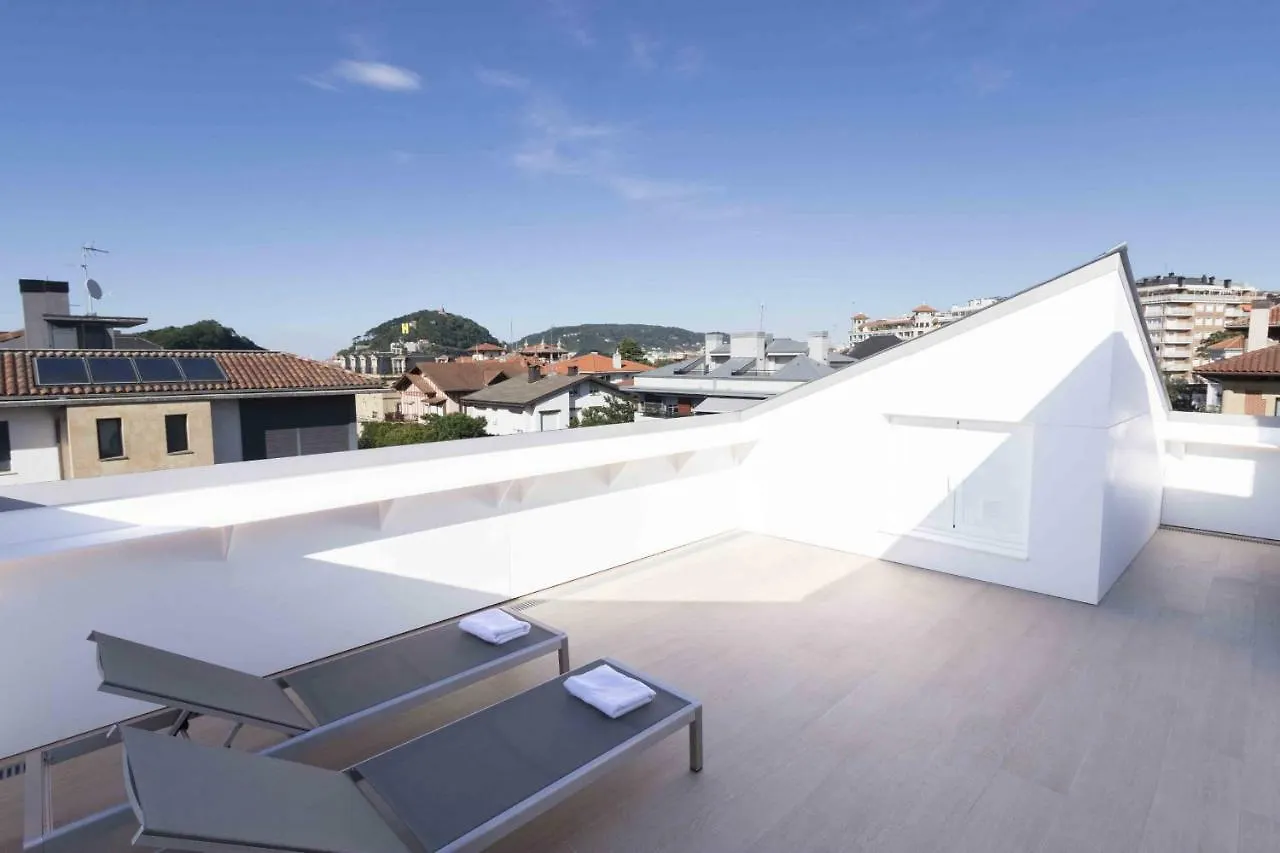 The Rentals - Preference Brunet San Sebastian Apartment